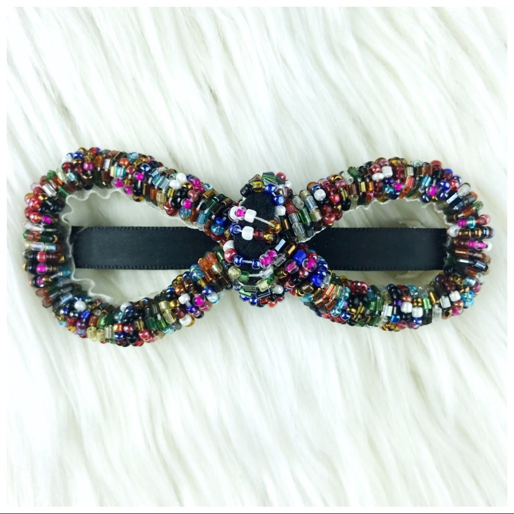 size : OS : Beaded colorful Rainbow beaded barbiecore Infinity Hair Clip